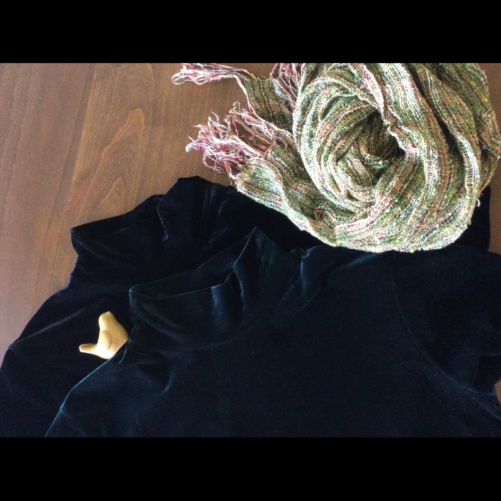 Two-fer White Stag SS Mock Turtle Neck Tops
